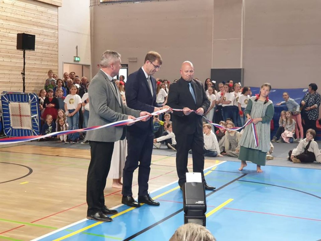 Dolgo pričakovana večnamenska dvorana v Kotljah odprla svoja vrata