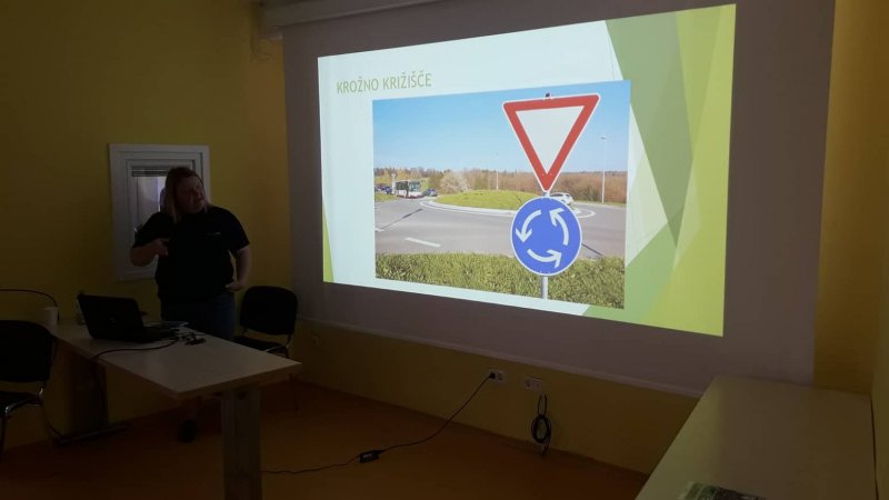 Tudi starejši vozniki so lahko varni udeleženci v prometu