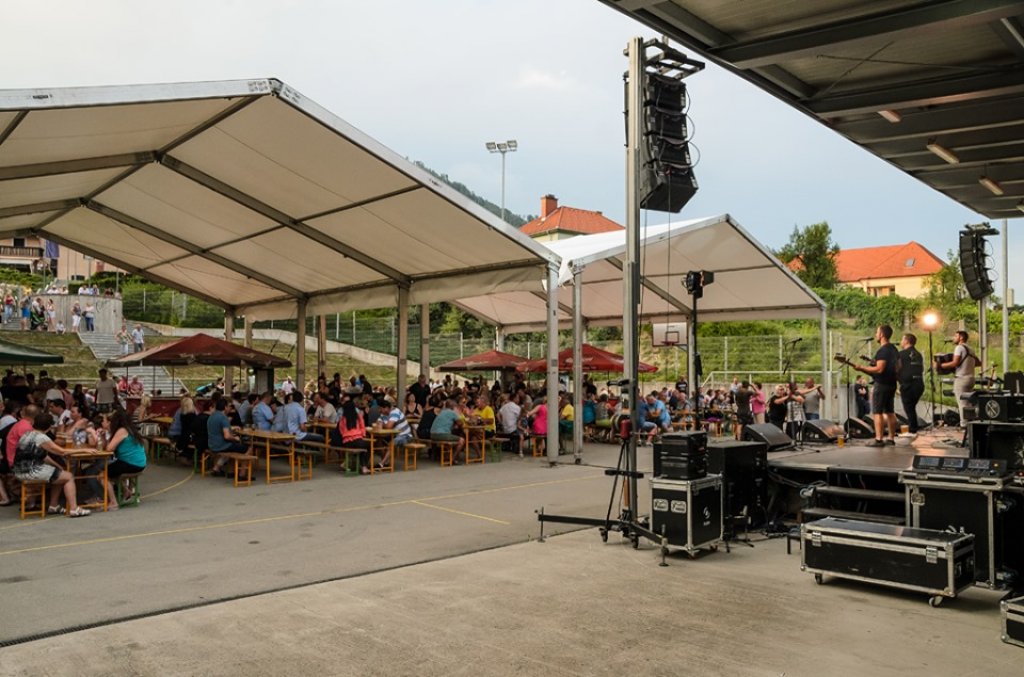 Dravograjska noč privabila vse generacije in različne glasbene okuse