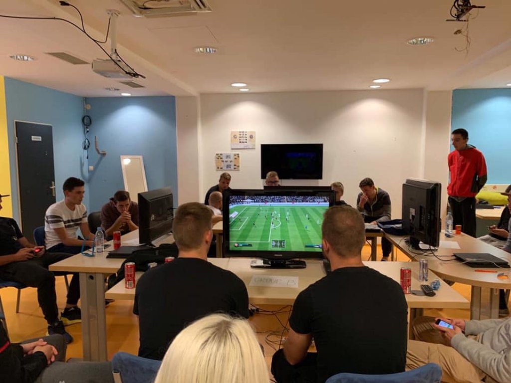 Turnir FIFA - začetek nove tradicije