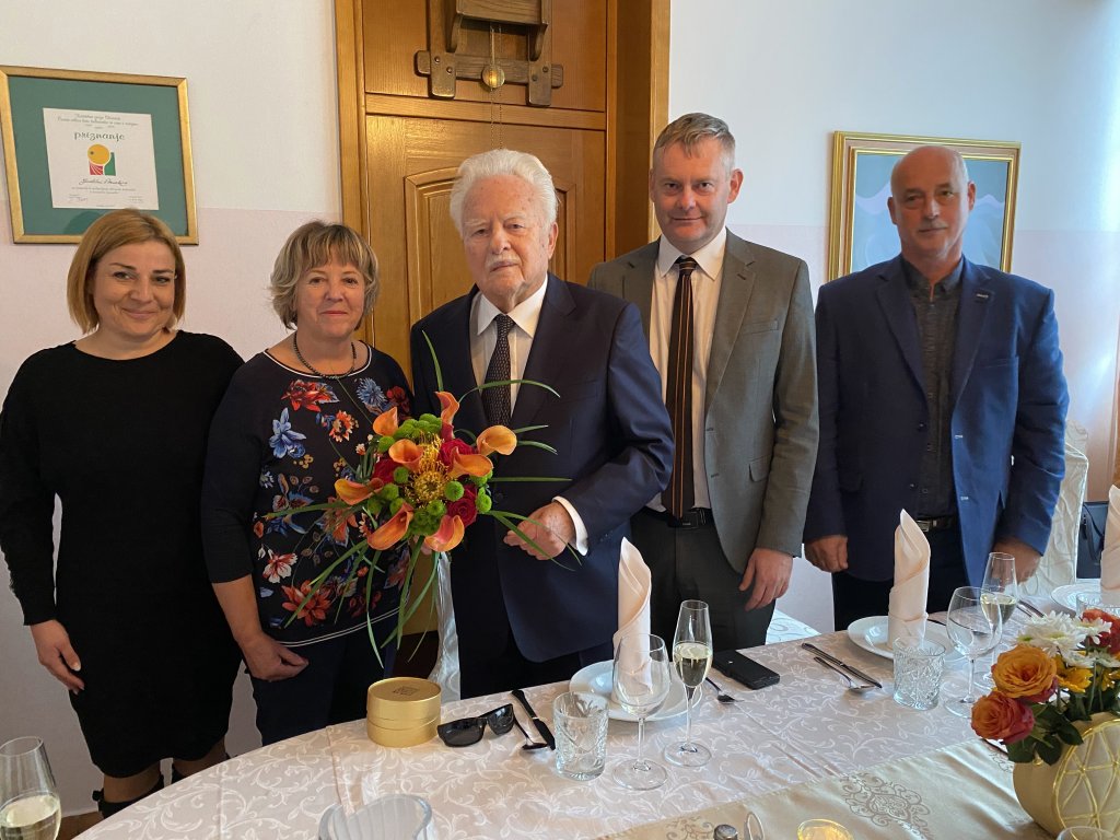 90 let primarija Draga Plešivčnika